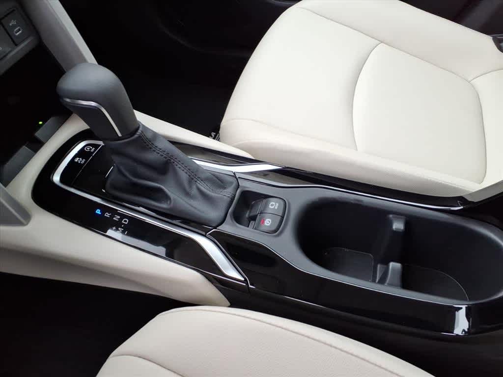 Thumbnail: 2024 Toyota Corolla Cross - 22