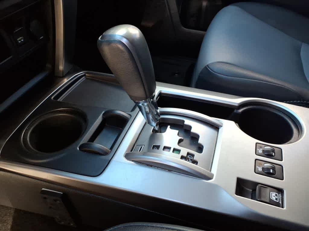 Thumbnail: 2022 Toyota 4Runner - 21