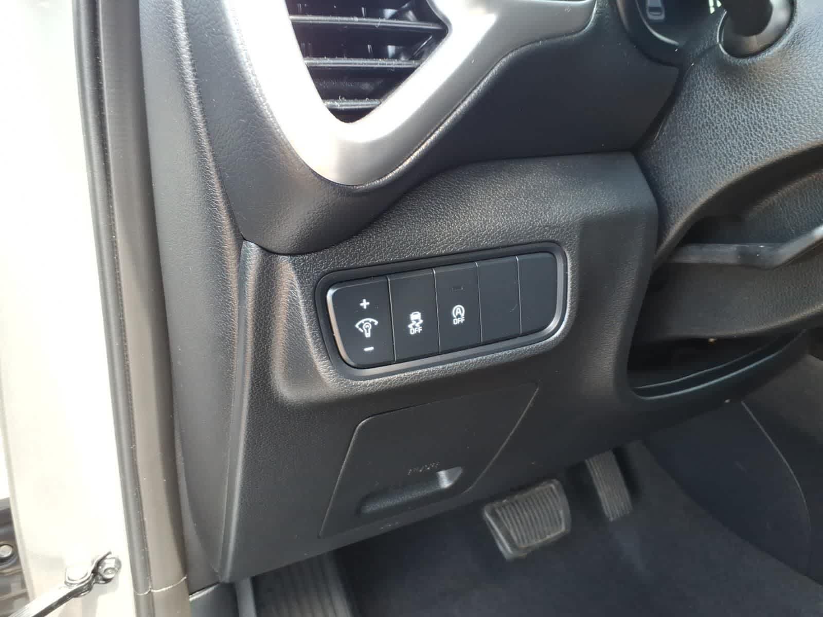 Thumbnail: 2024 Kia Soul - 13