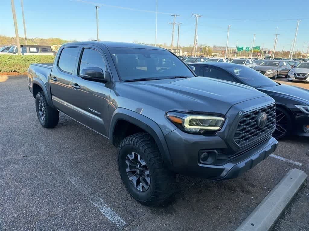 Thumbnail: 2020 Toyota Tacoma - 4