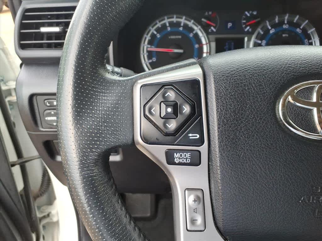 Thumbnail: 2018 Toyota 4Runner - 14