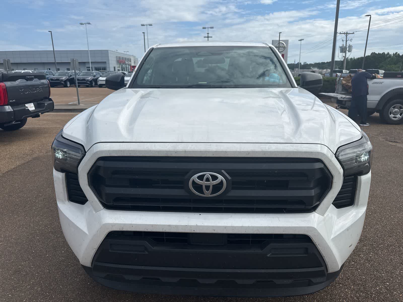 Thumbnail: 2025 Toyota Tacoma - 2