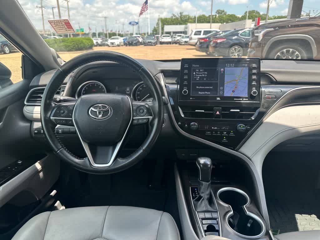 Thumbnail: 2023 Toyota Camry - 9