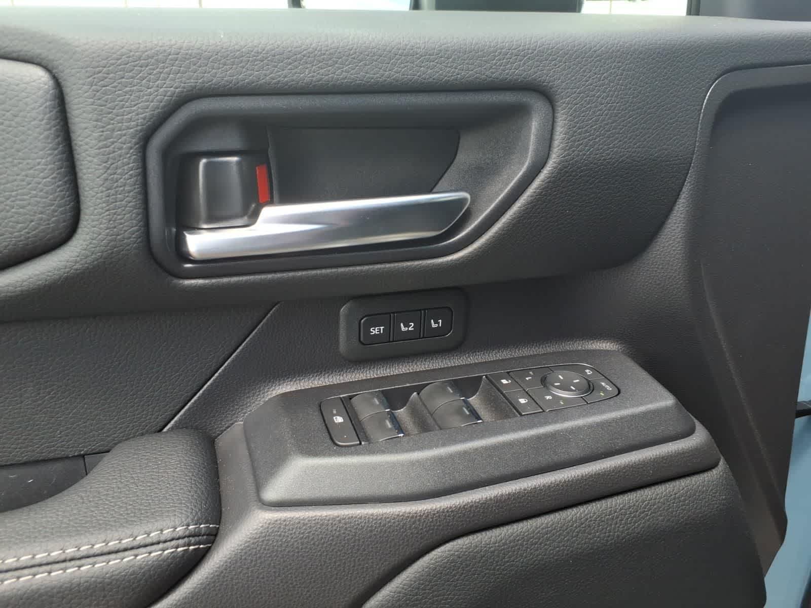 Thumbnail: 2026 Toyota Land Cruiser - 13