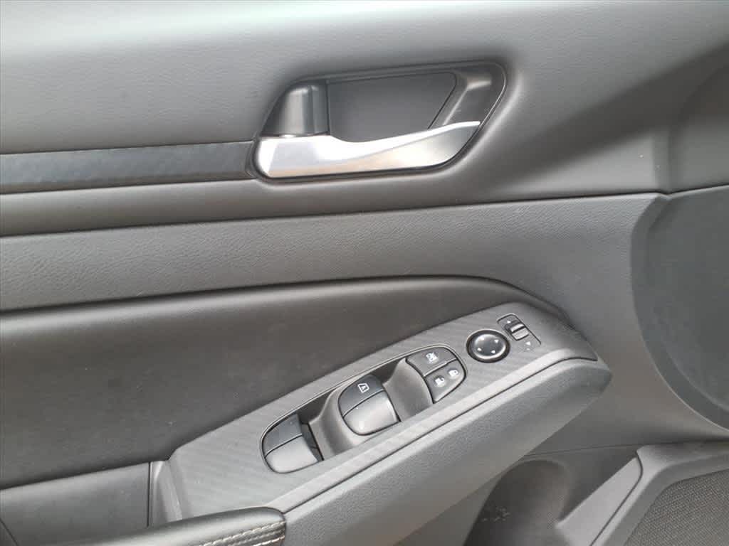 Thumbnail: 2024 Nissan Altima - 12