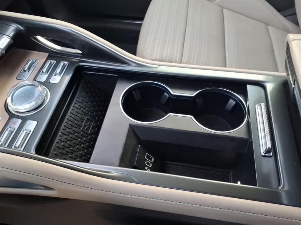 Thumbnail: 2024 Lincoln Nautilus - 21