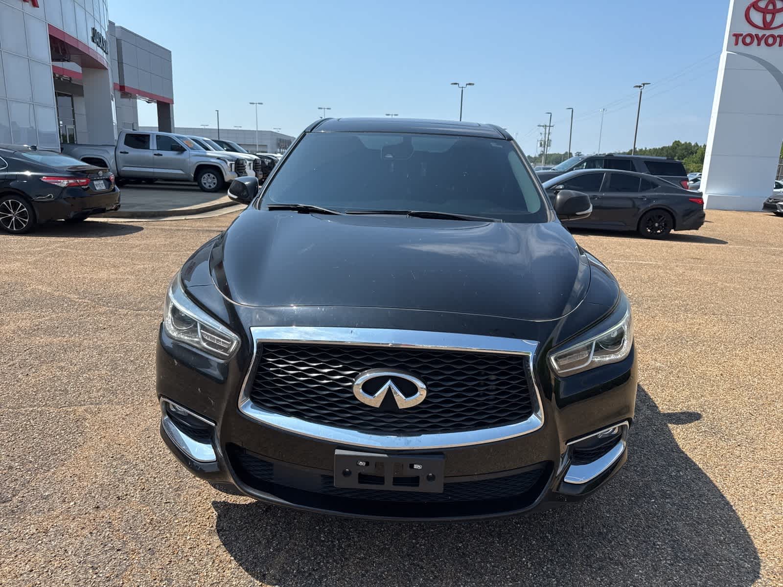 Thumbnail: 2019 INFINITI QX60 - 3