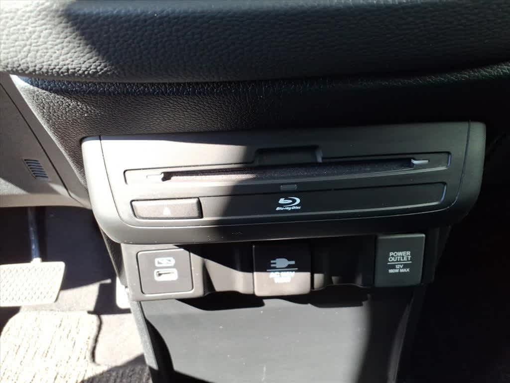 Thumbnail: 2022 Honda Odyssey - 21