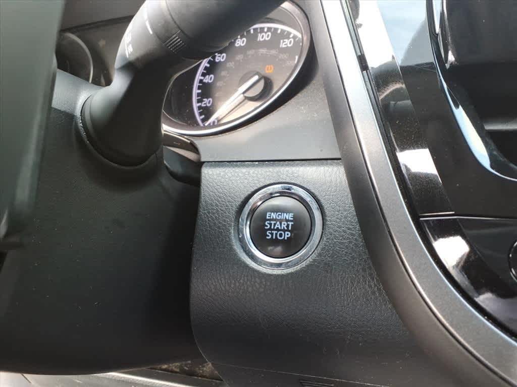 Thumbnail: 2024 Toyota Camry - 17