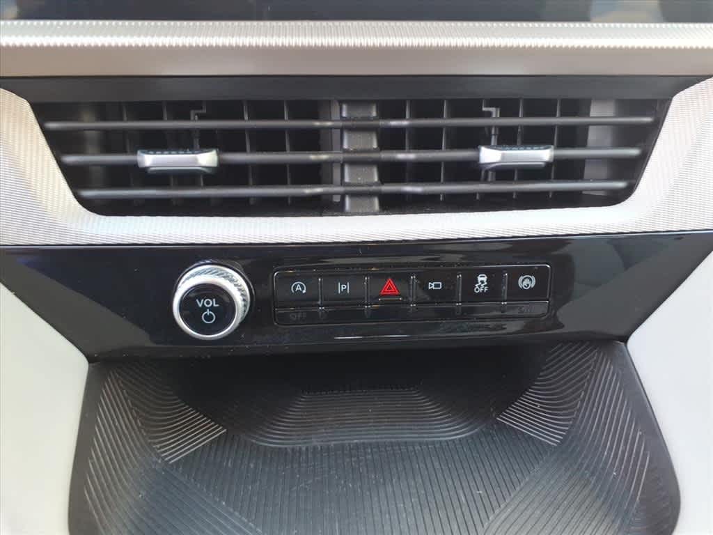 Thumbnail: 2025 Ford Explorer - 20