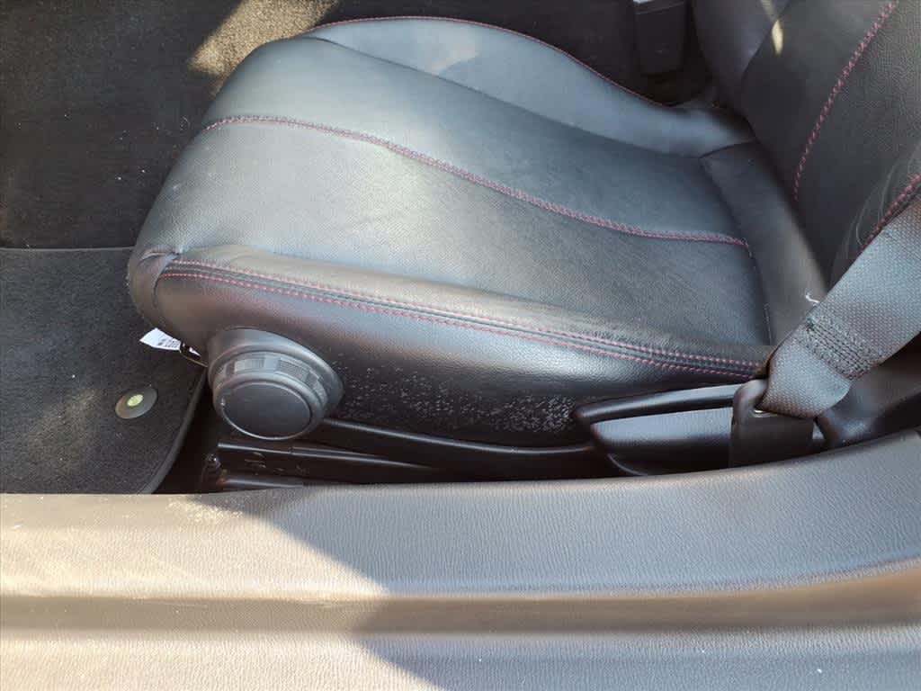 Thumbnail: 2019 Mazda MX-5 Miata - 9