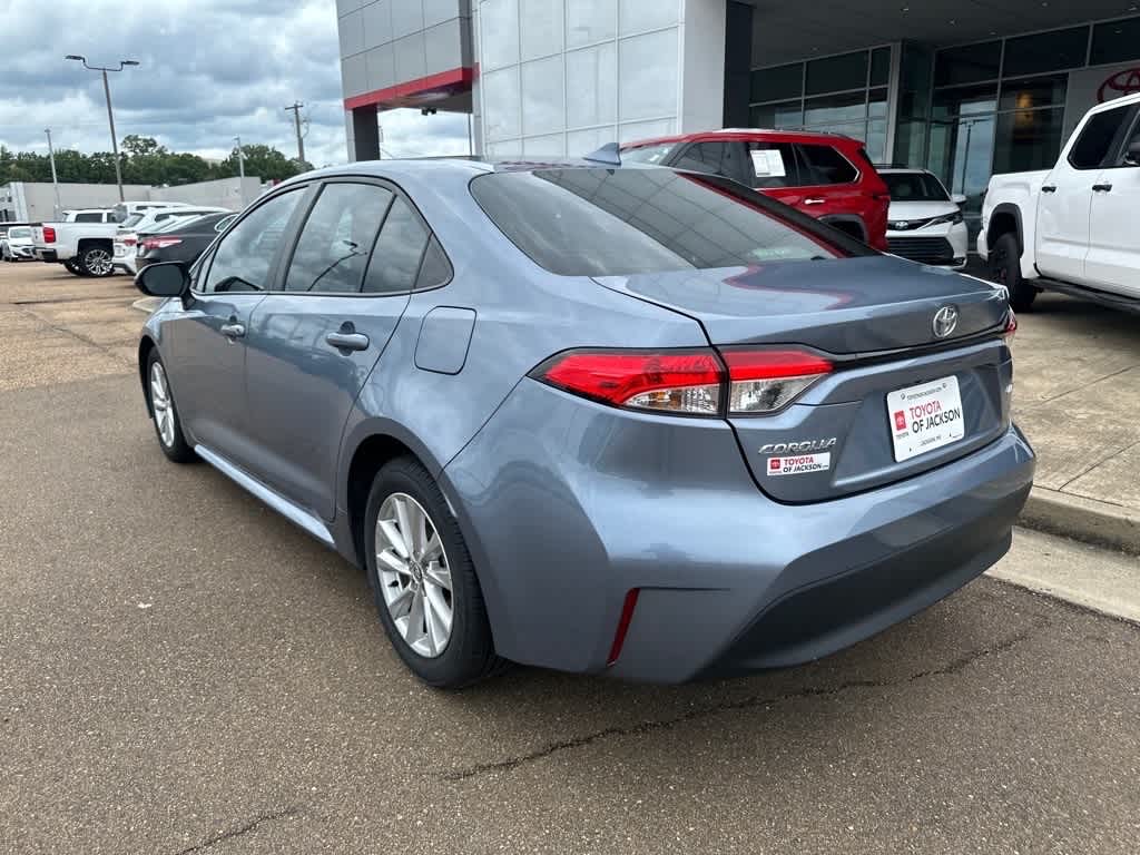 Thumbnail: 2023 Toyota Corolla - 7