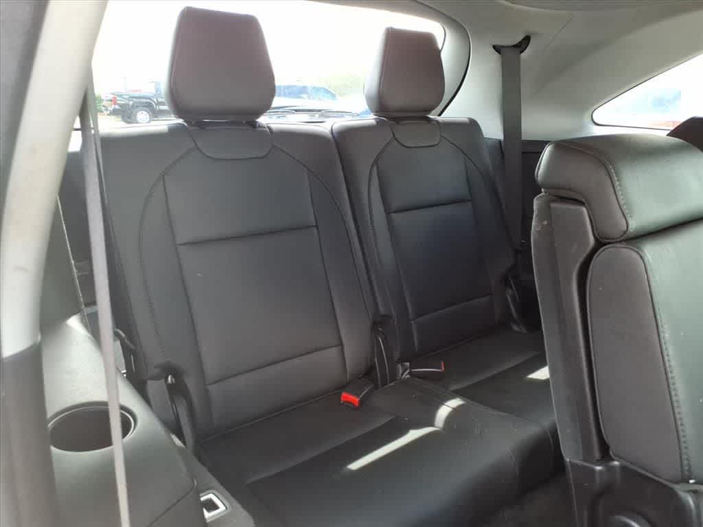 Thumbnail: 2017 Acura MDX - 30