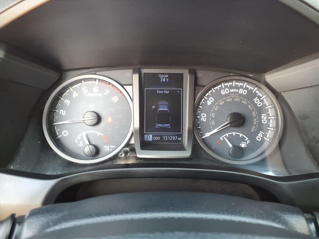 Thumbnail: 2018 Toyota Tacoma - 17