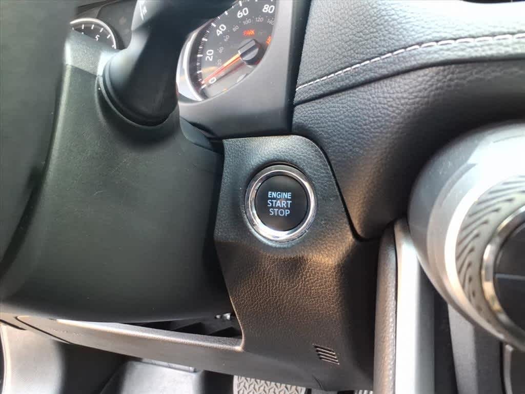 Thumbnail: 2021 Toyota RAV4 - 18