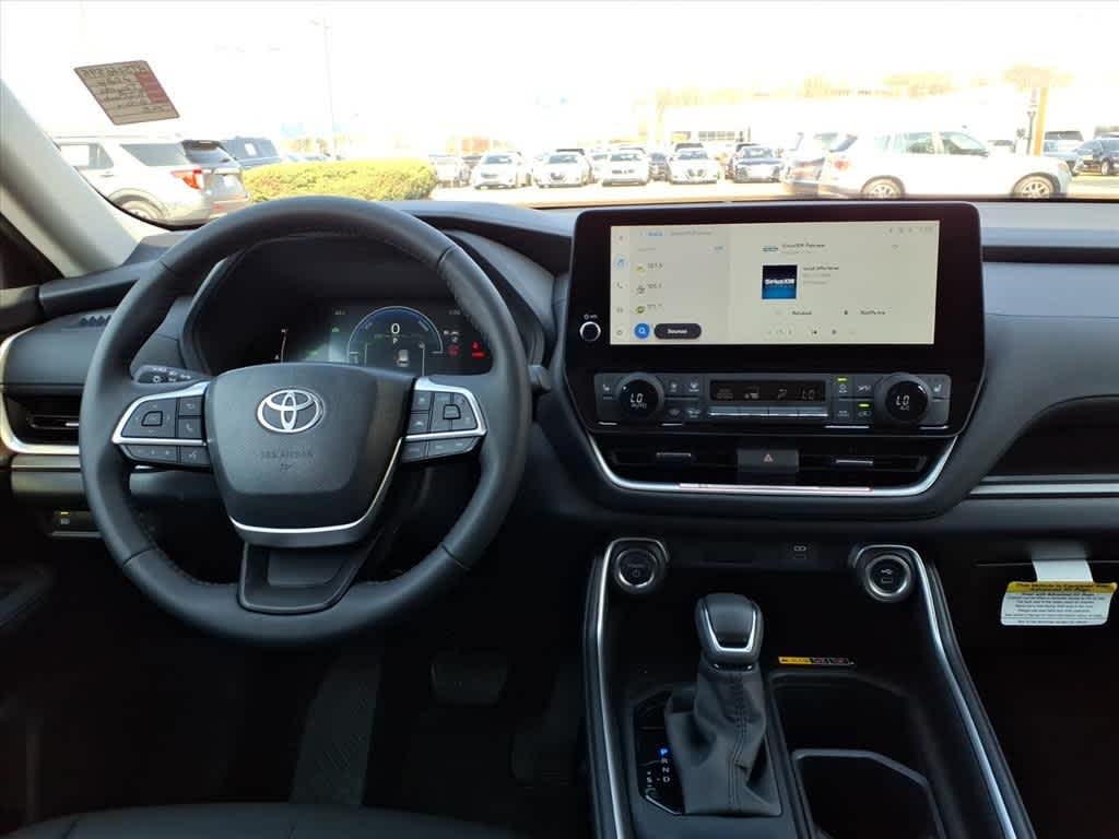 Thumbnail: 2026 Toyota Grand Highlander - 10