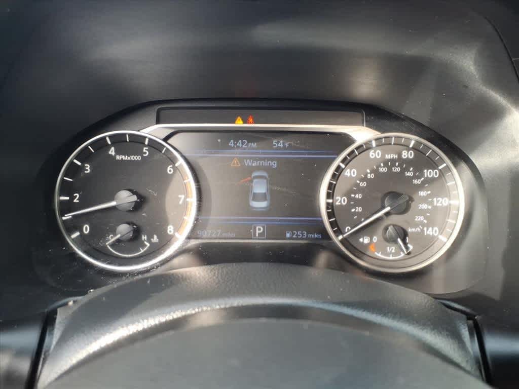 Thumbnail: 2020 Nissan Altima - 16