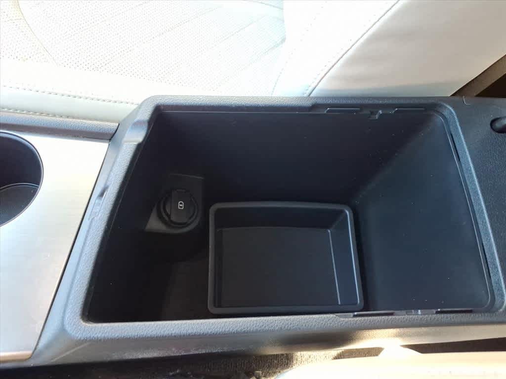 Thumbnail: 2016 Kia Optima - 22