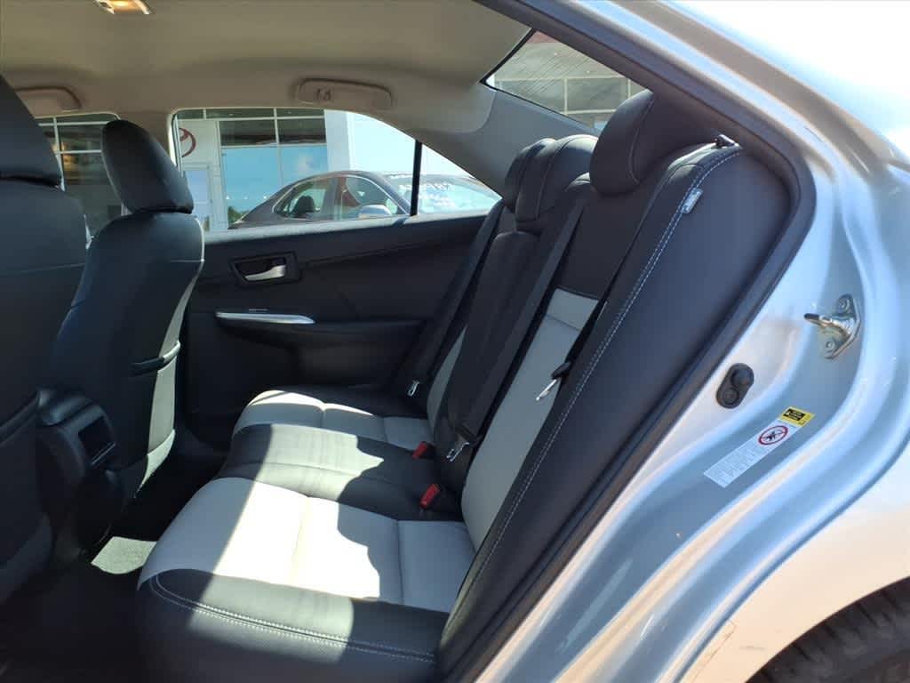 Thumbnail: 2013 Toyota Camry - 27
