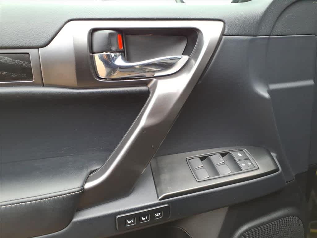 Thumbnail: 2023 Lexus GX - 13