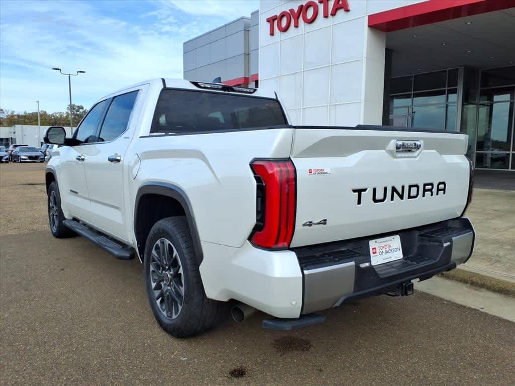 Thumbnail: 2024 Toyota Tundra - 7