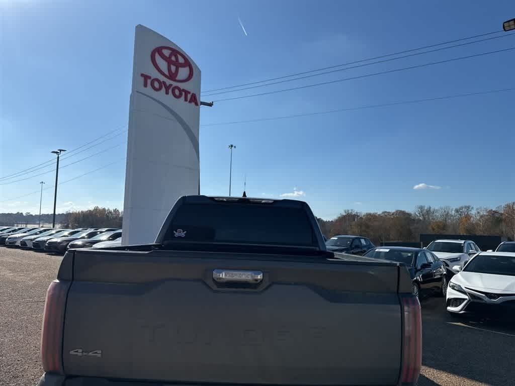 Thumbnail: 2024 Toyota Tundra - 5