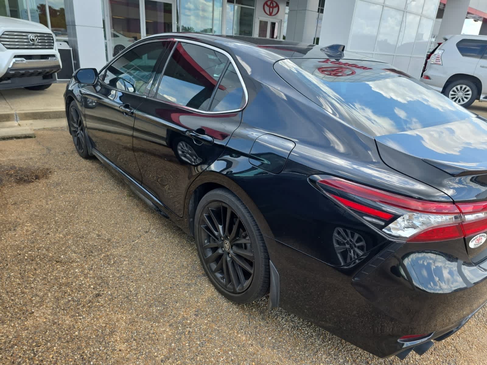 Thumbnail: 2022 Toyota Camry - 4