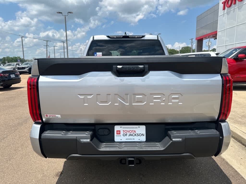 2025 Toyota Tundra SR 6