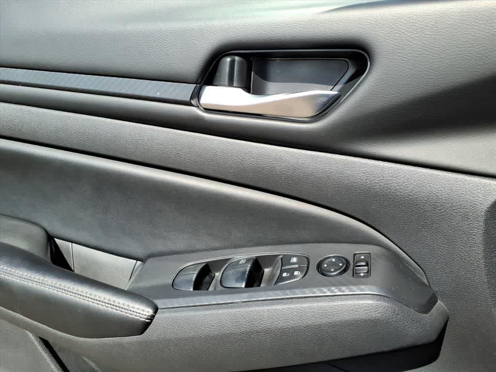 Thumbnail: 2024 Nissan Altima - 12