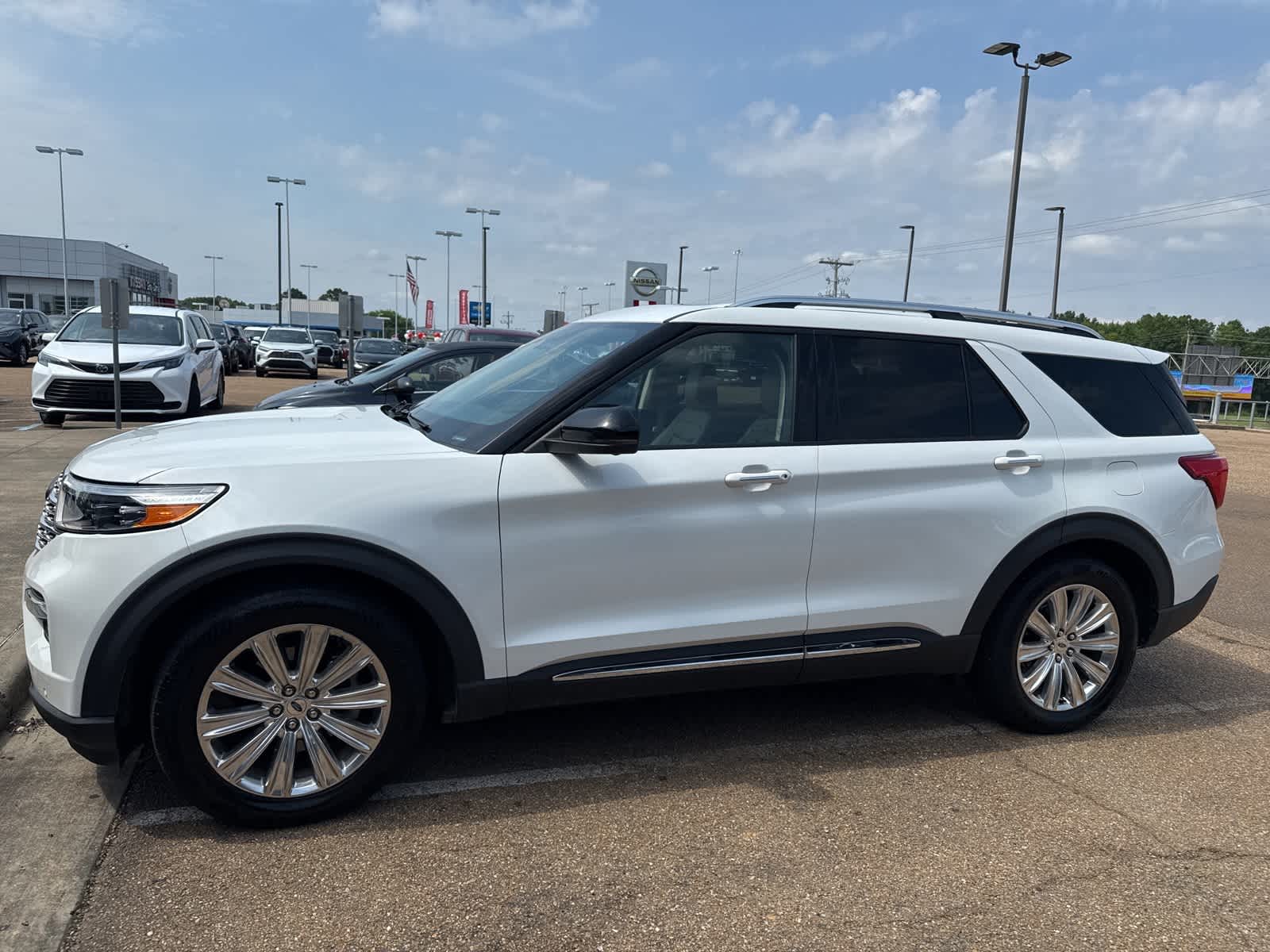 Thumbnail: 2020 Ford Explorer - 1