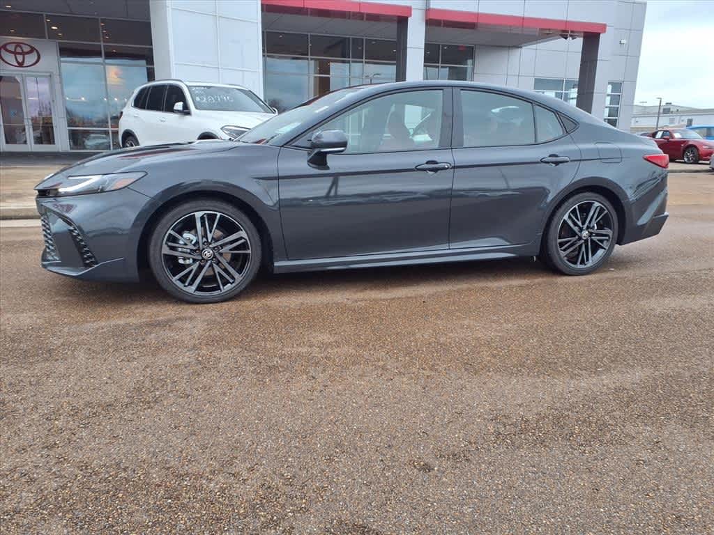 Thumbnail: 2025 Toyota Camry - 3