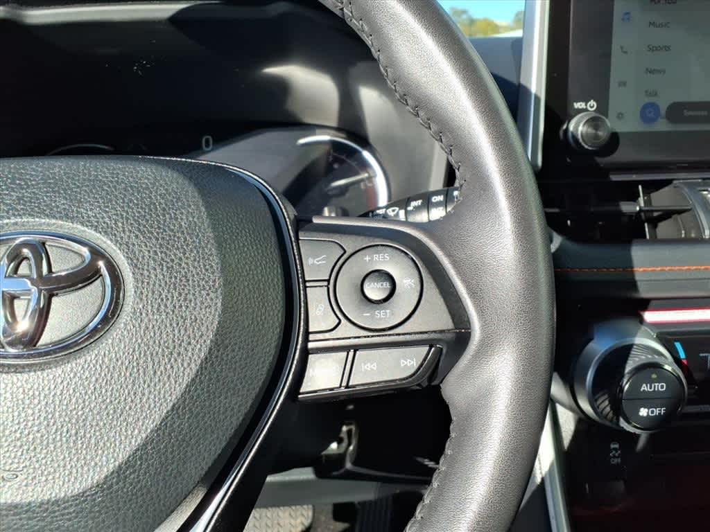 Thumbnail: 2024 Toyota RAV4 - 15