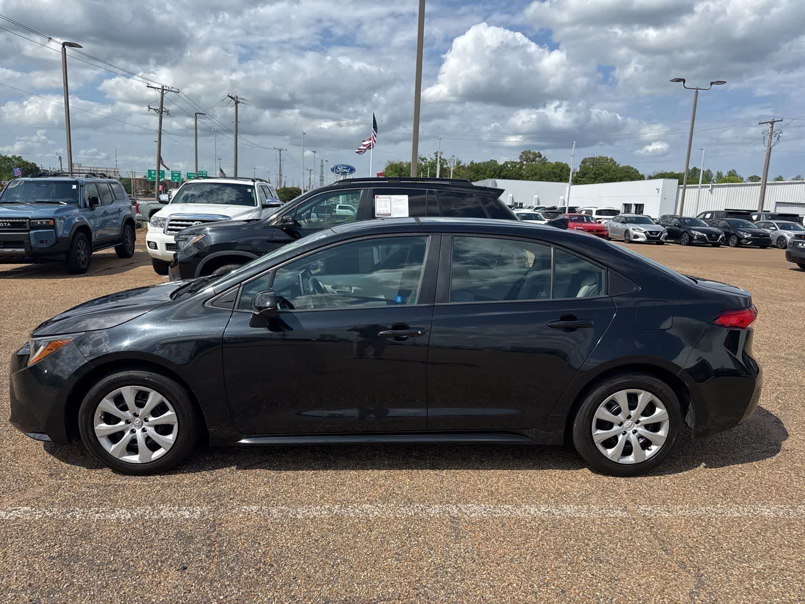 Thumbnail: 2021 Toyota Corolla - 1