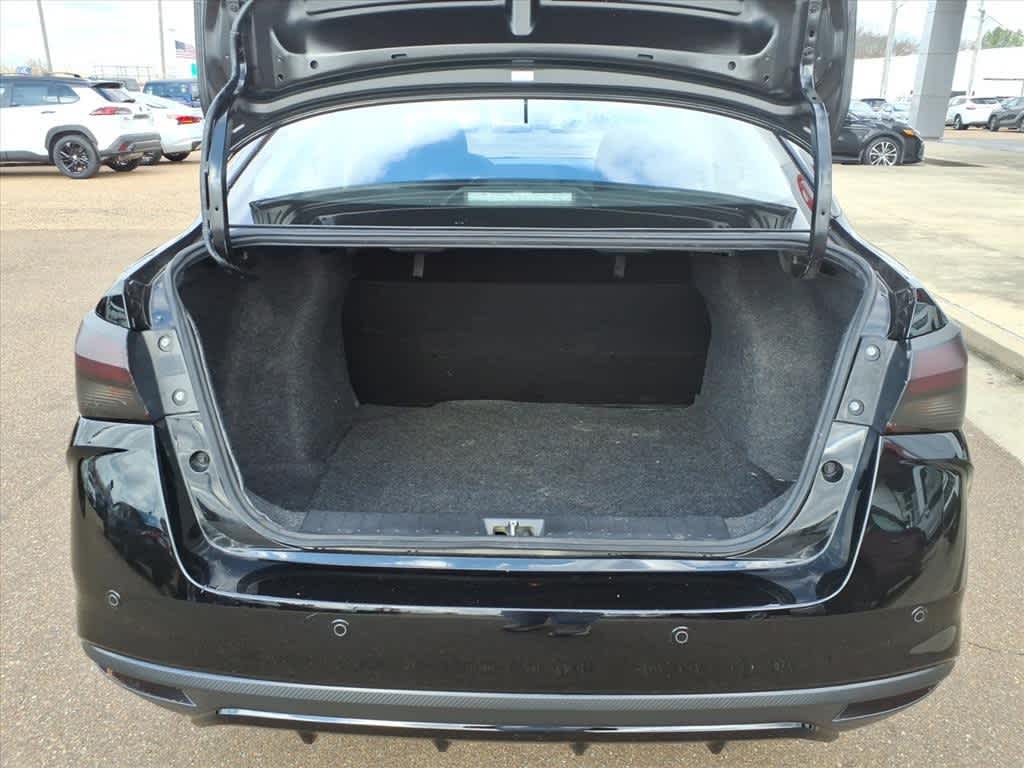 Thumbnail: 2025 Nissan Versa - 8