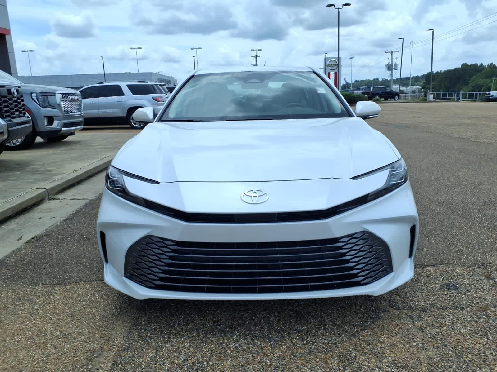 Thumbnail: 2025 Toyota Camry - 2