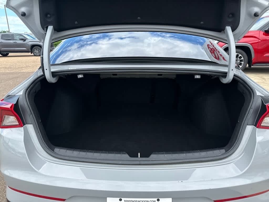 2023 Kia K5 GT-Line 8