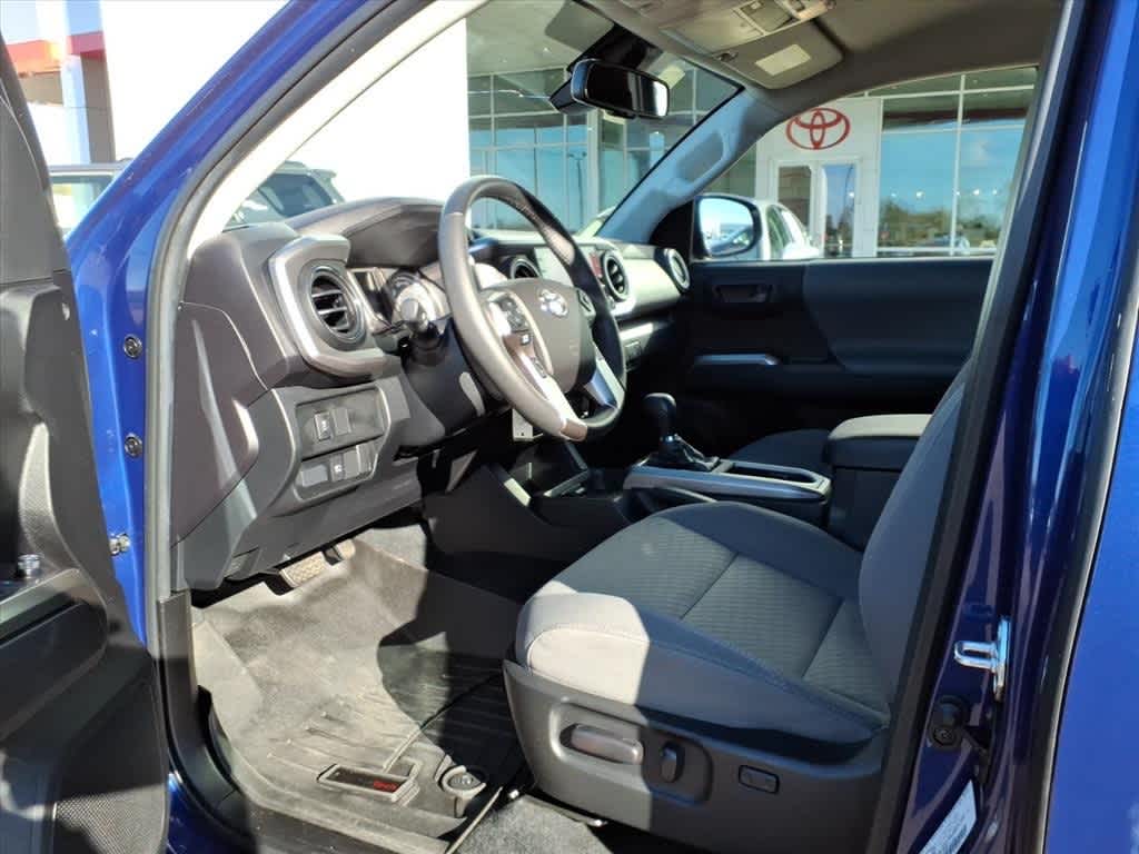 Thumbnail: 2022 Toyota Tacoma - 27