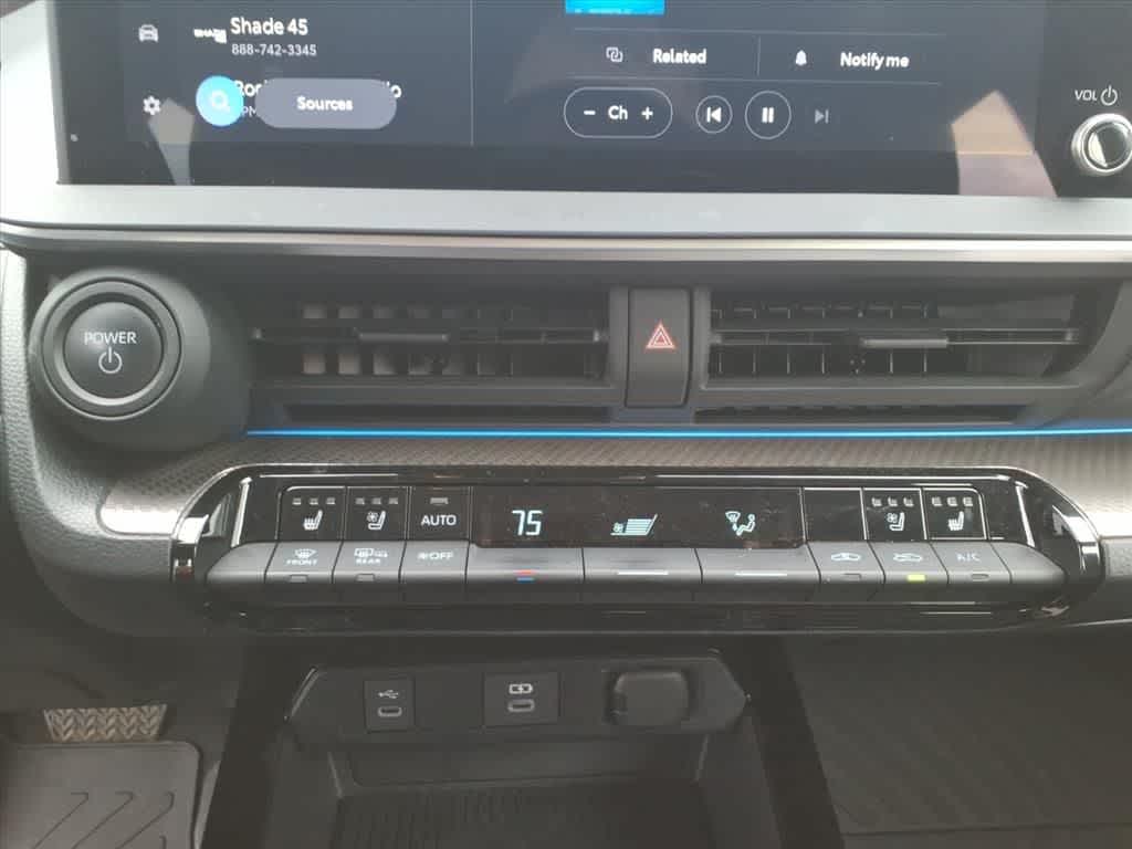 Thumbnail: 2025 Toyota Prius - 21