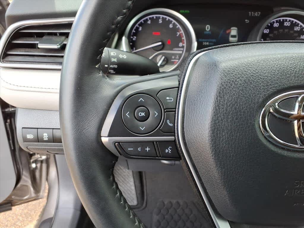 Thumbnail: 2023 Toyota Camry - 14