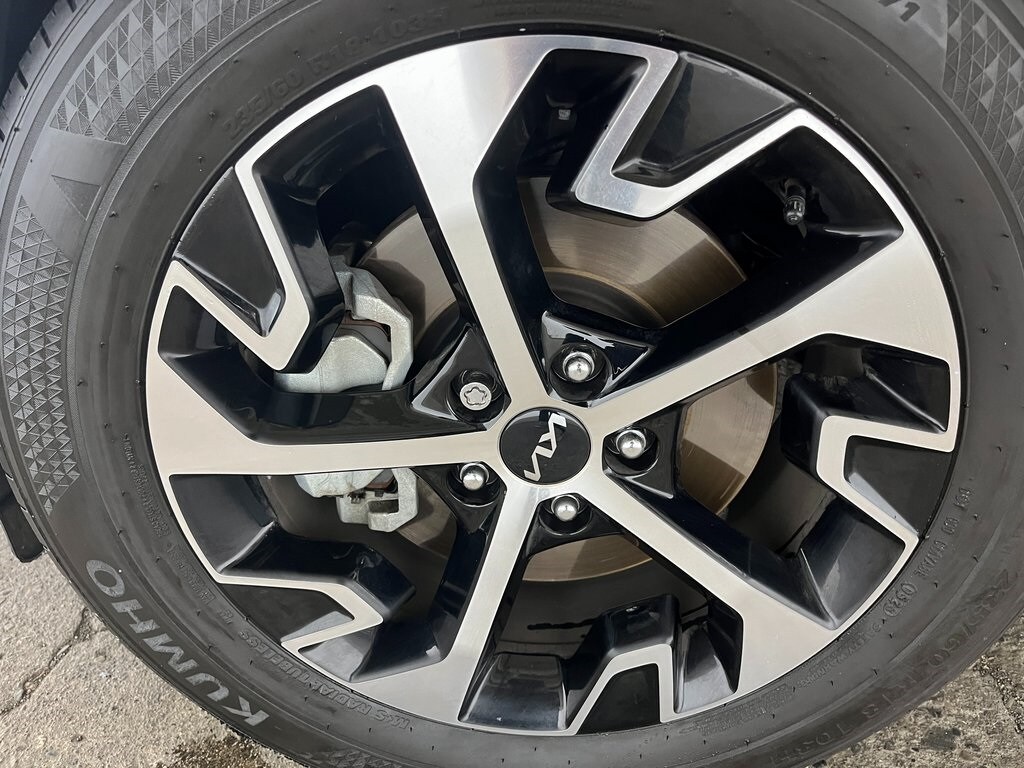 Used 2023 Kia Sportage EX SUV