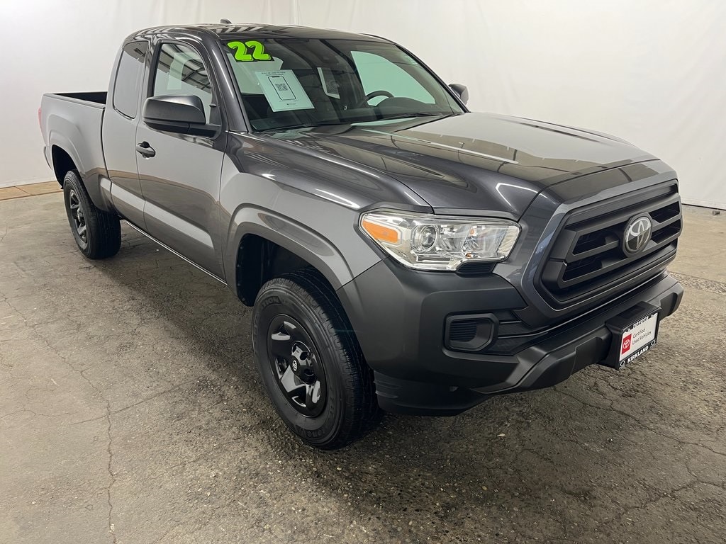 2022 Toyota Tacoma SR