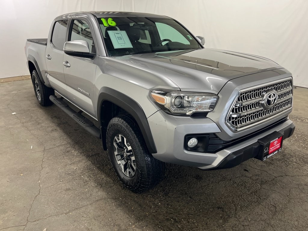 2016 Toyota Tacoma TRD Off Road's photo