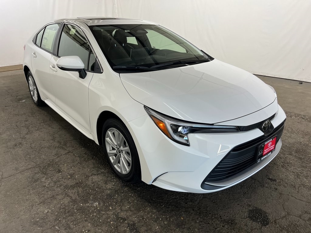 New 2026 Toyota Corolla Hybrid XLE XLE SEDAN