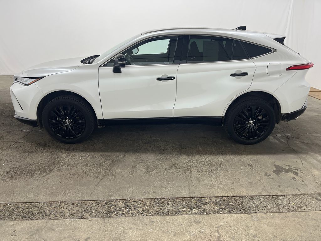 2024 Toyota Venza Nightshade - Photo 5