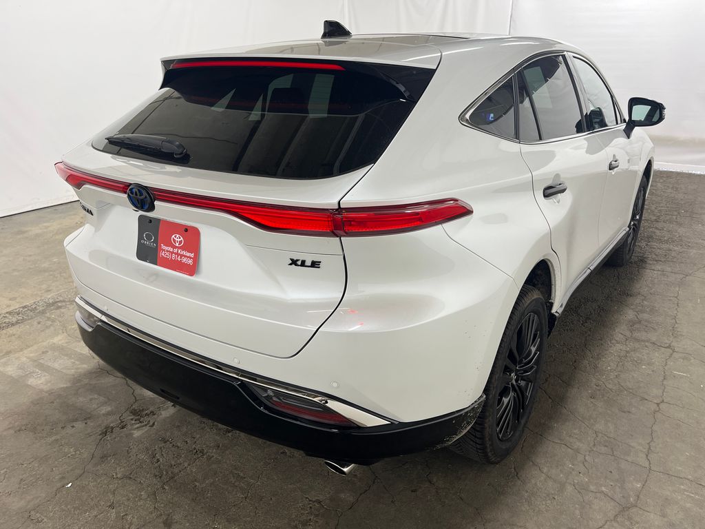 2024 Toyota Venza Nightshade - Photo 7