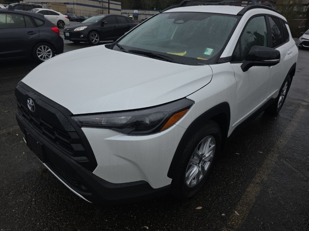 Used 2026 Toyota Corolla Cross LE SUV