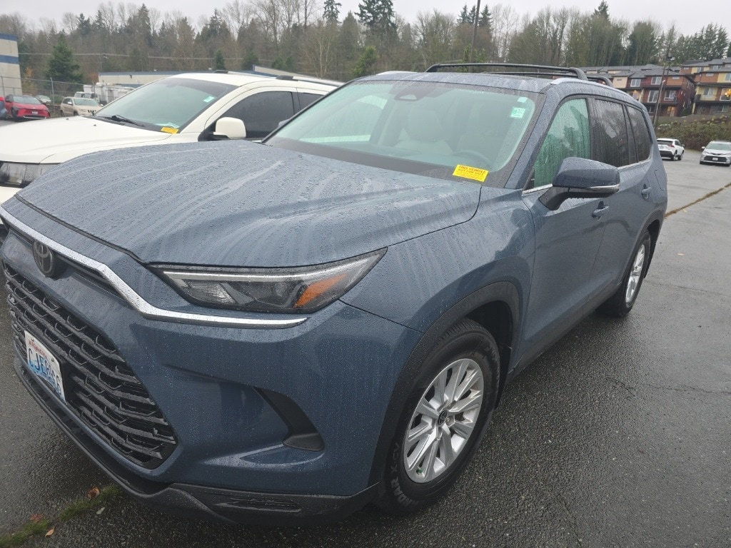2024 Toyota Grand Highlander XLE's photo