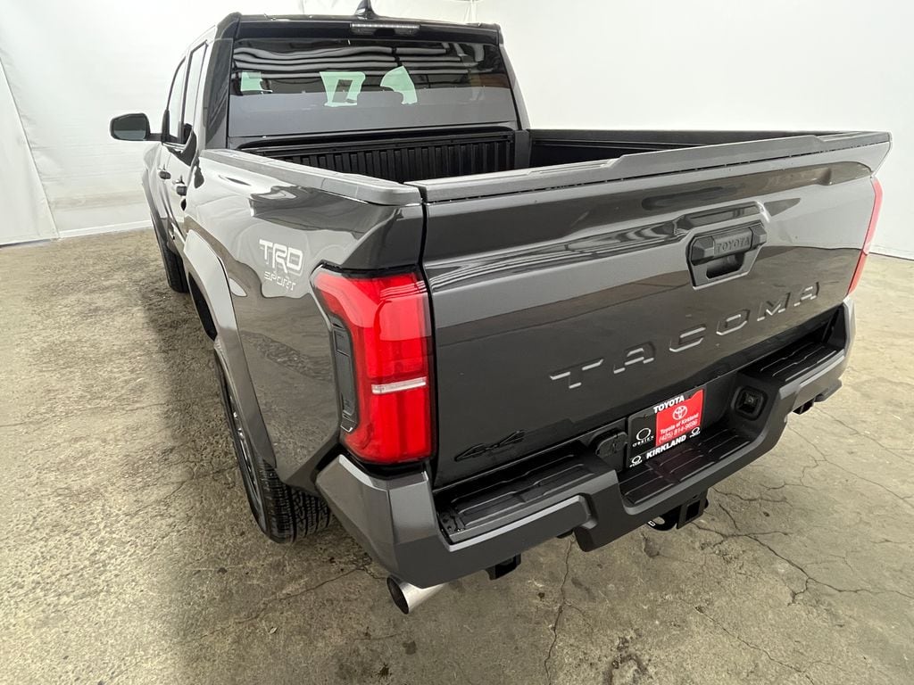 2026 Toyota Tacoma TRD Sport - Photo 6