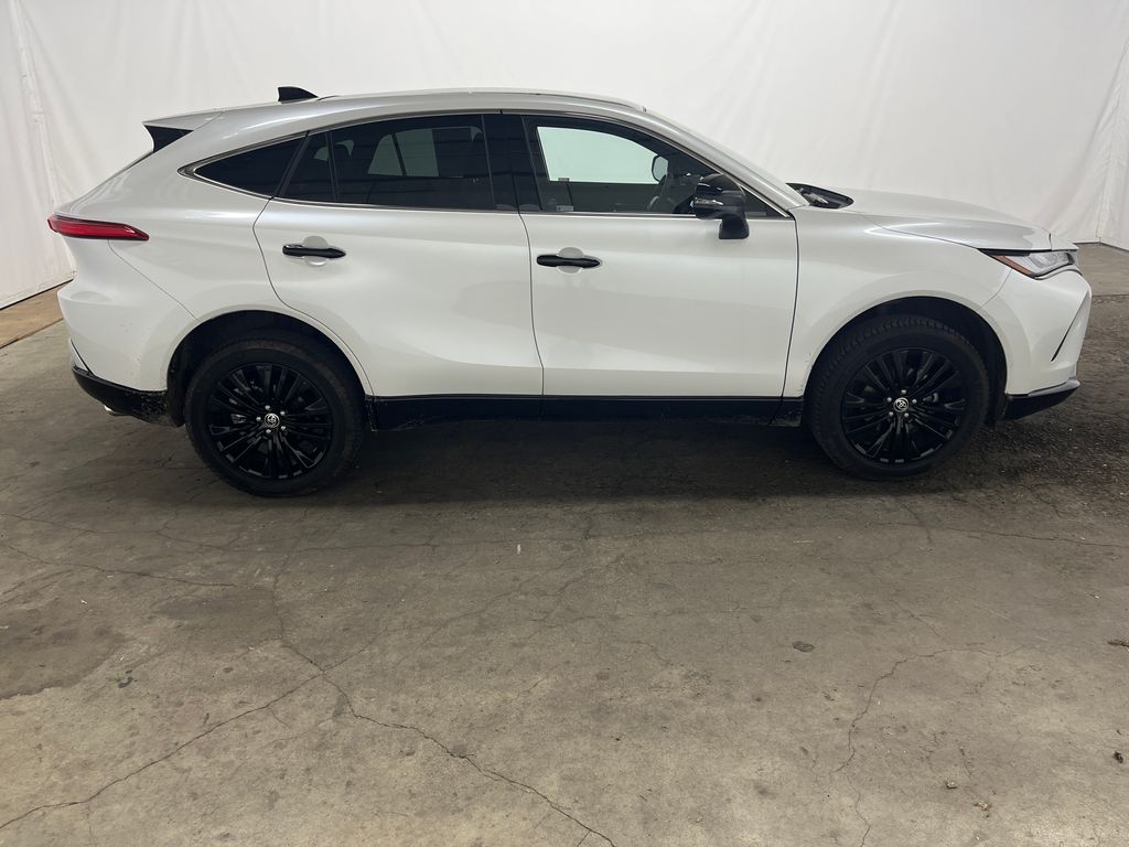 2024 Toyota Venza Nightshade - Photo 8