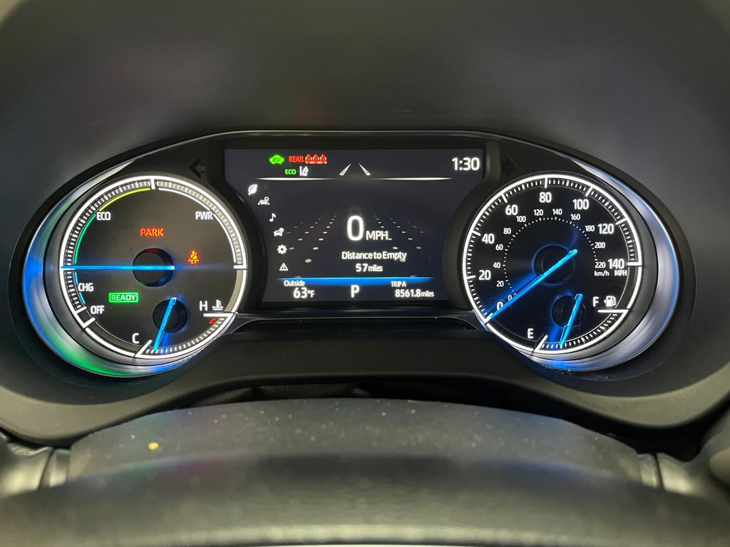 2024 Toyota Venza Nightshade - Photo 16